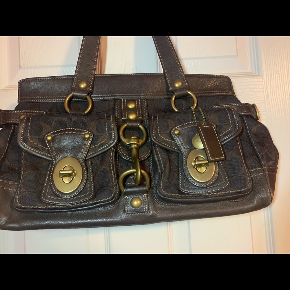 Coach hand bag purse